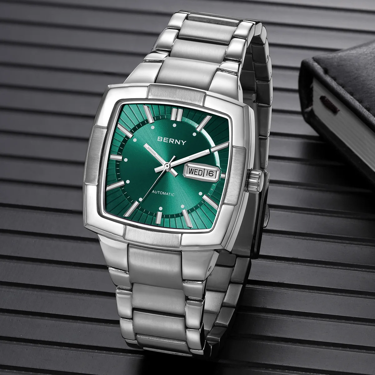 Men Stainless Steel Watch