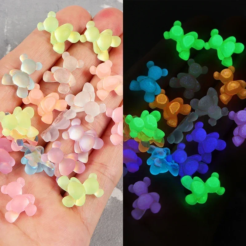 Luminous Cute Bear Nail Art Accessories Kawaii Bear Resin Charms Glow In The Dark Nail Jewelry Rhinestones 3D Luxury Parts Ongle
