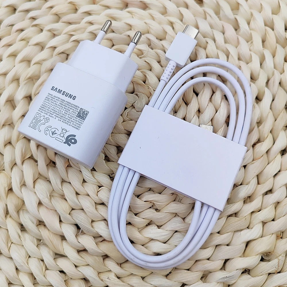 25W Super Fast Charger PD USB-C Adapter Cargador