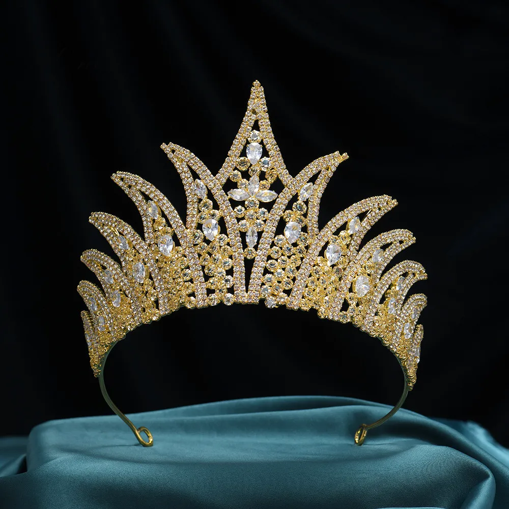 

PEORCHID Bridal Headband Gold Tiara For Wedding Bride Accesories Coronitas Para Mujer Reina Baroque Crown Designer Jewelry 2023