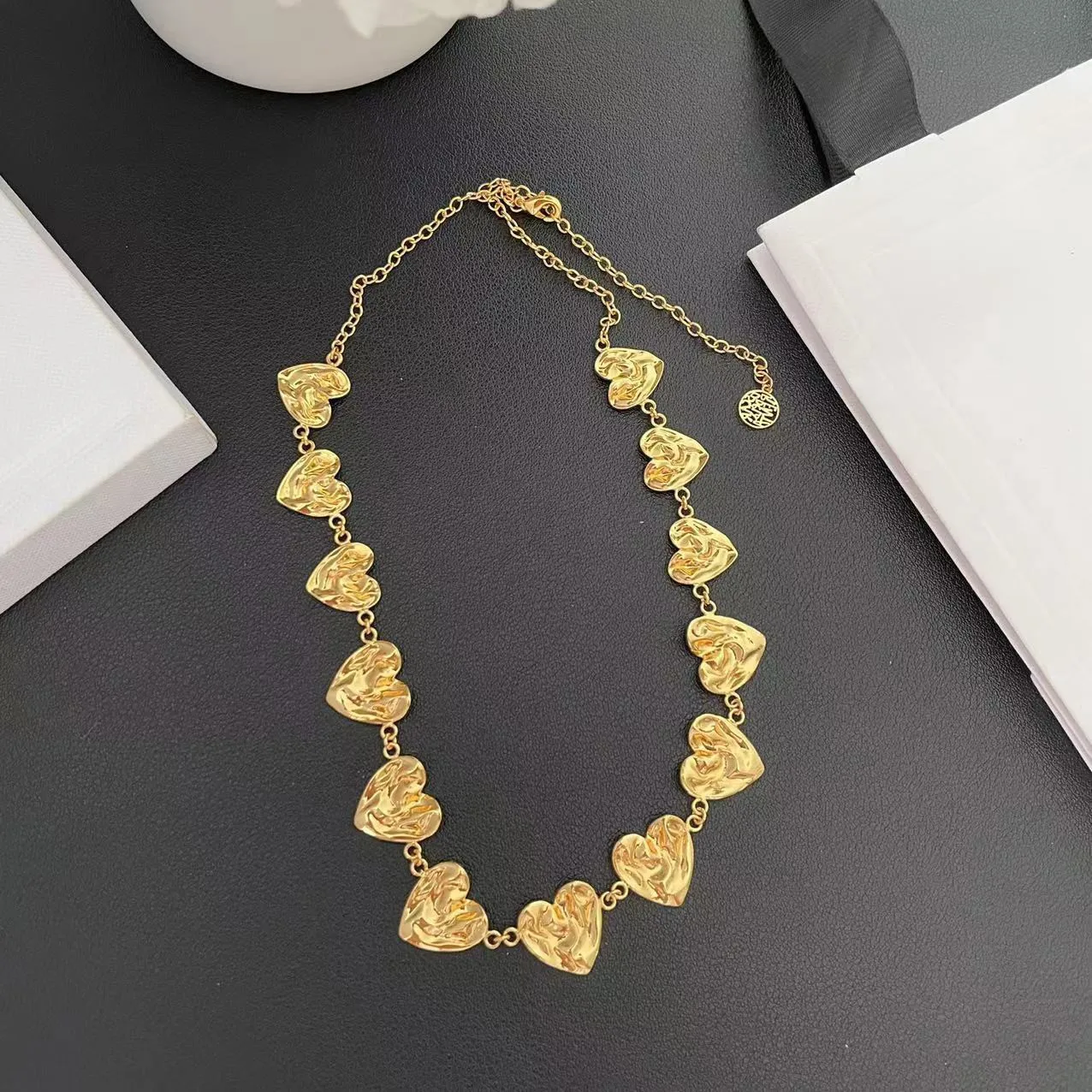 Women Vintage Love Necklace Fashion Personalized Ladies Girls Jewelry Necklaces Party Pendant Accessories Girls