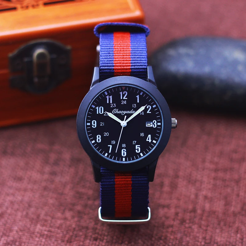 Рисунок 3 - Часы наручные в полоску