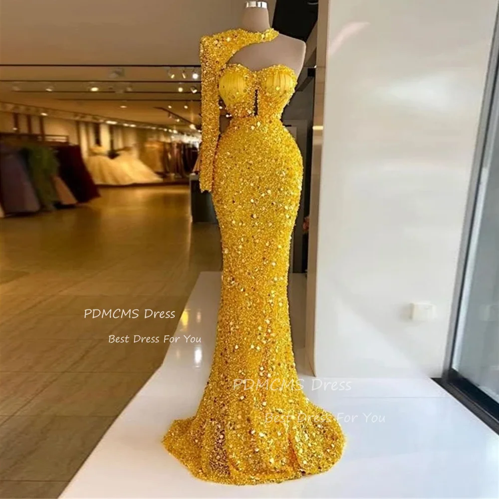 

Luxury Glitter Sparkly Yellow Prom Evening Dresses Sweetheart Sheath Dubai Arabic Women Halter Sequined Formal Occasion Gowns
