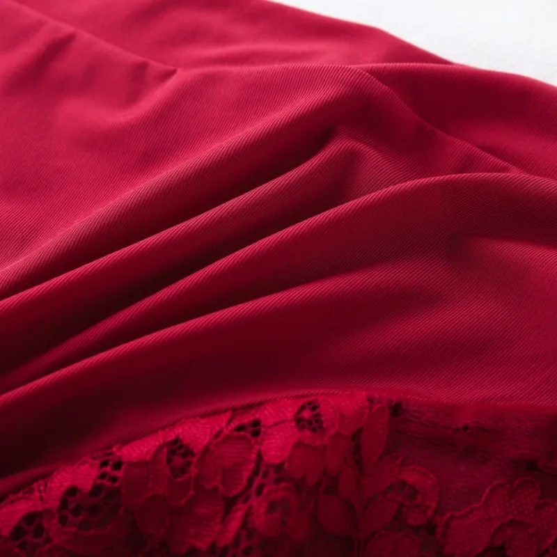 non marking lace thong styling detail