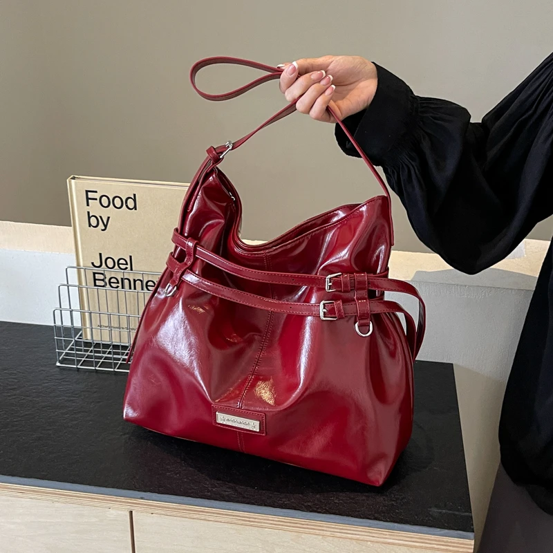 

Новинка 2024, женская сумка, модная простая сумка через плечо, Высококачественная вместительная сумка-тоут, дизайнерская Роскошная горячая распродажа