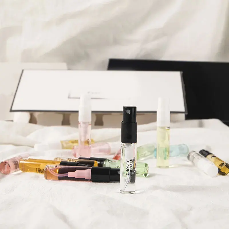 Conjunto de presente de luxo JEAN MISS com 5 perfumes femininos em 1, fragrâncias florais e frutadas elegantes e de longa duração. Ideal para casamentos e aniversários._voghion.com