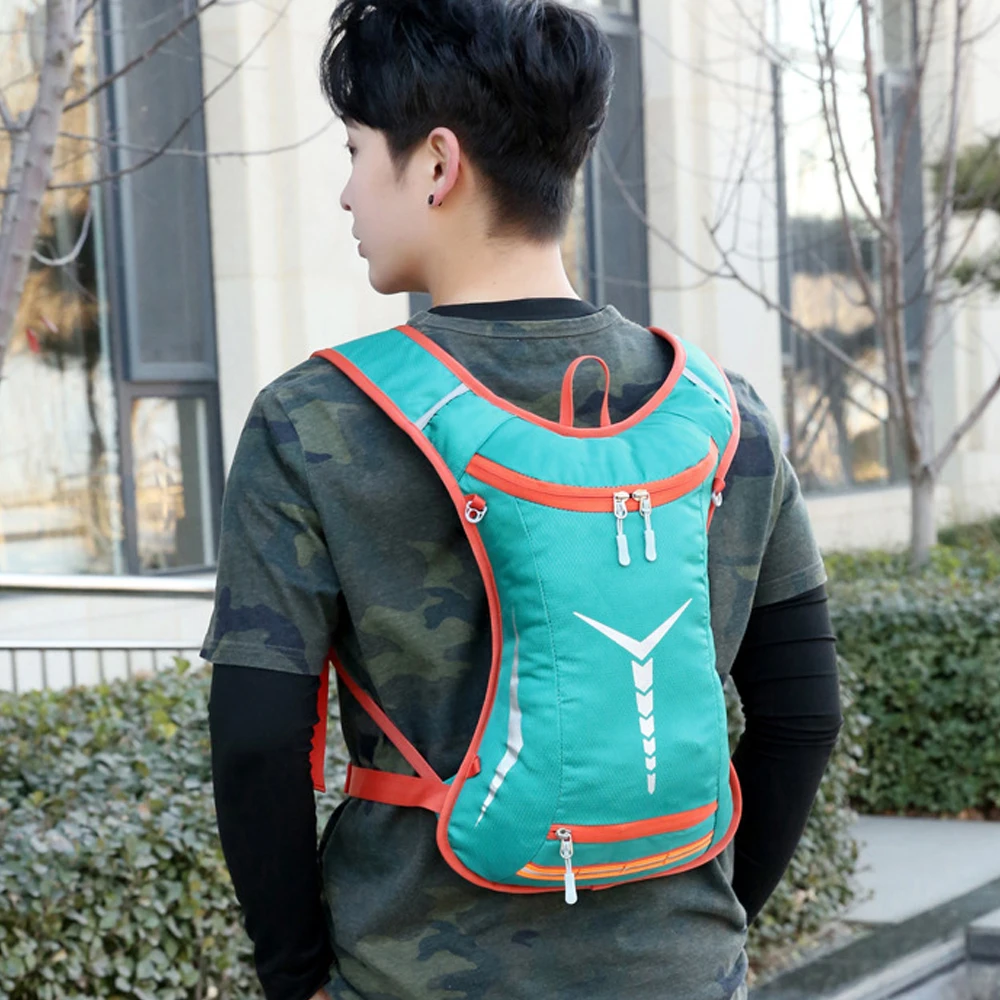 1PCS Lightweight Hydration Backpack-Insulated 2L Water Pack for Running,Hiking,Cycling,Camping-Unisex Design for Men & Women