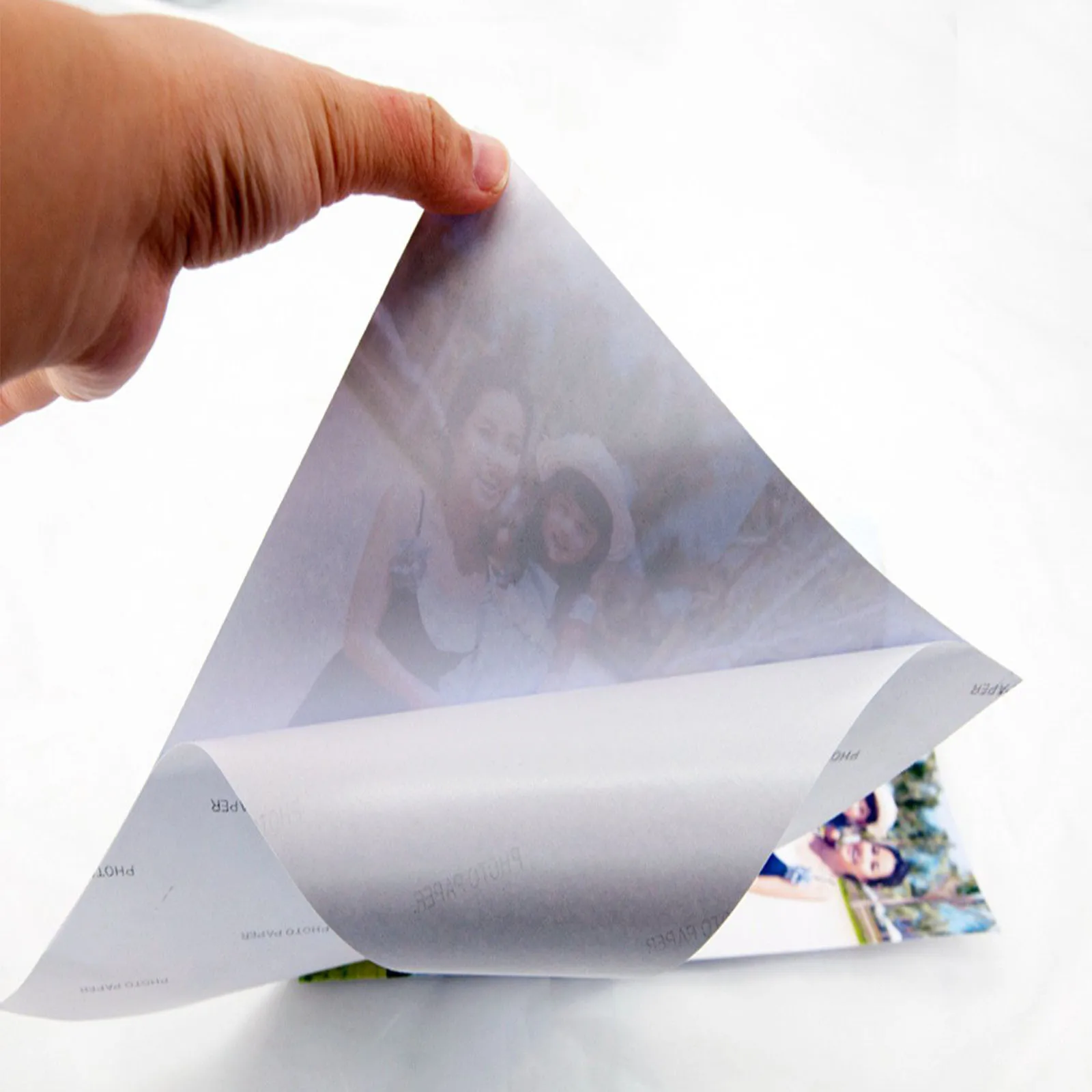 Self-Adhesive Photo Paper A4 Glossy Sticker Paper for Inkjet Printer 8.3 x 11.7 Inch 50 Sheets 135 gsm 36Ib
