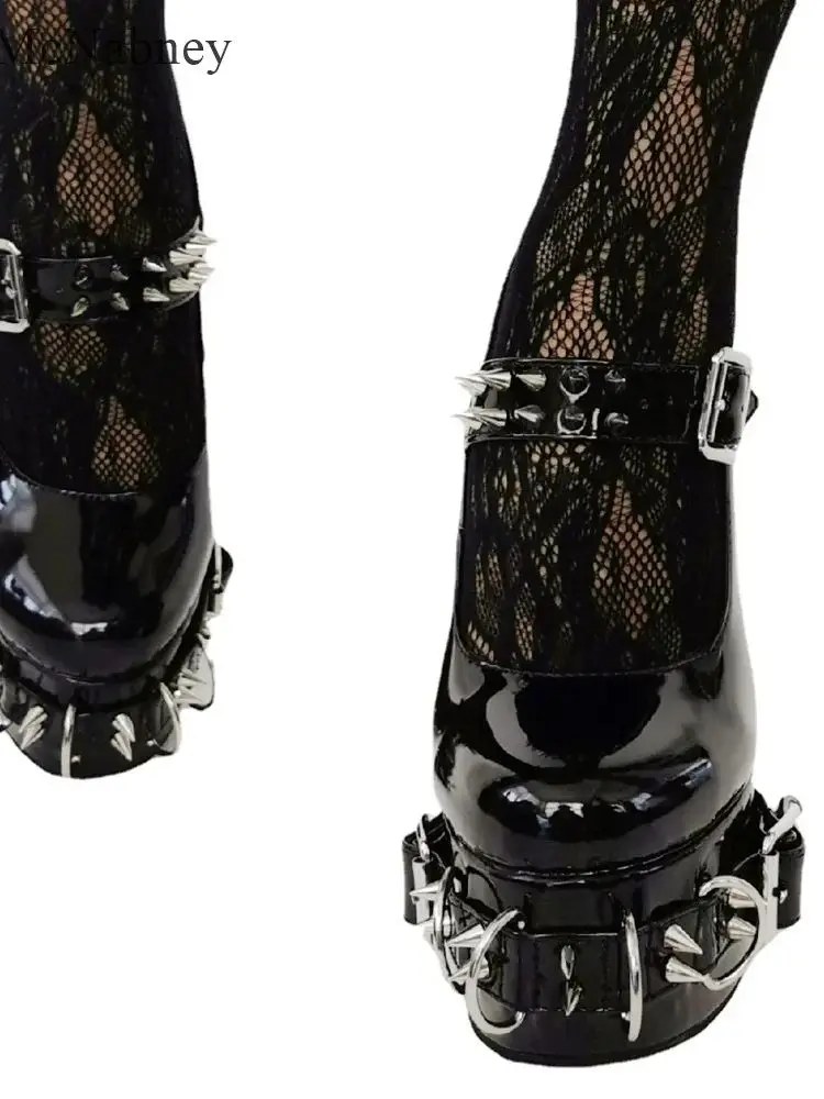 

Sexy Black Lolita Women Pumps With Chain And Rivets Chunky High Heel Round Toe Buckle Strap Design Fashion And Punk Style