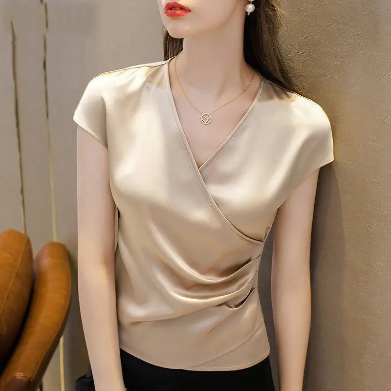 

Женская футболка с коротким рукавом, V-образным вырезом и уксусной кислотой