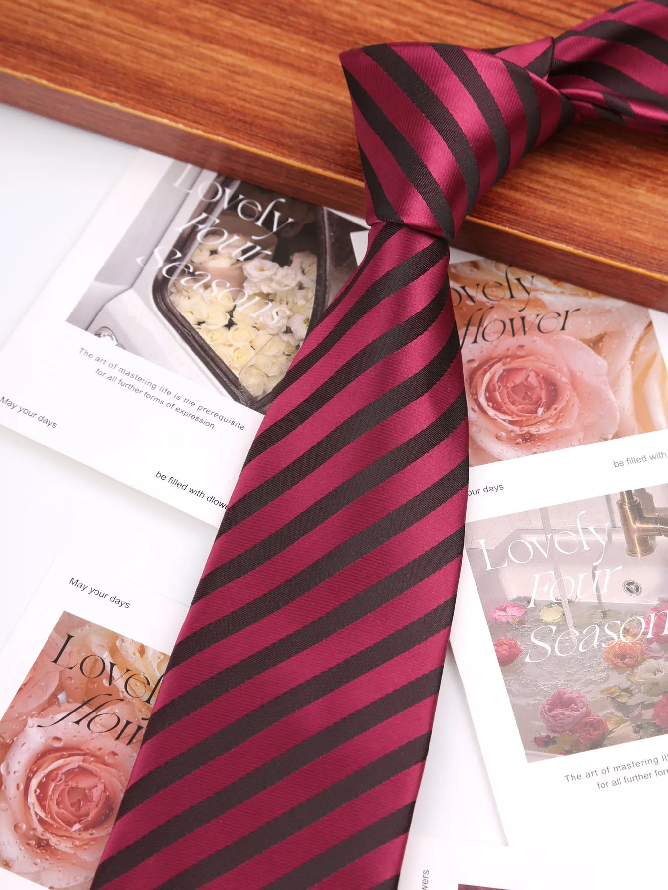 Mode 8 cm Breite Polyester Krawatte Für Männer Business Meeting Formale Jacquard Gestreiften Plaid Dünne Krawatte Täglichen Verschleiß Krawatte geschenk – Detail 19