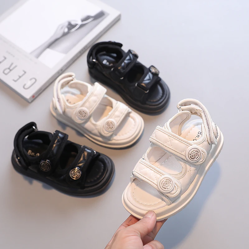 Children Summer Sandals Chic Girls Casual Sandals Solid Black Kids Fashion Princess Japanese Style Classic Flowers Buckle