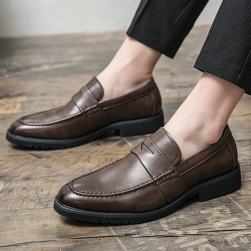 

2023 Men Casual Shoes Luxury Brand Casual Slip on Thick Soled Social Office Business Dating Formal Party Shoes Comfort Versatile