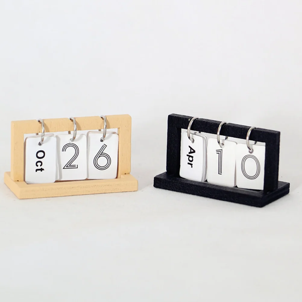 2pcs Miniature House Model Mini Desktop Calendar Mini Desk Standing Calendar Decor