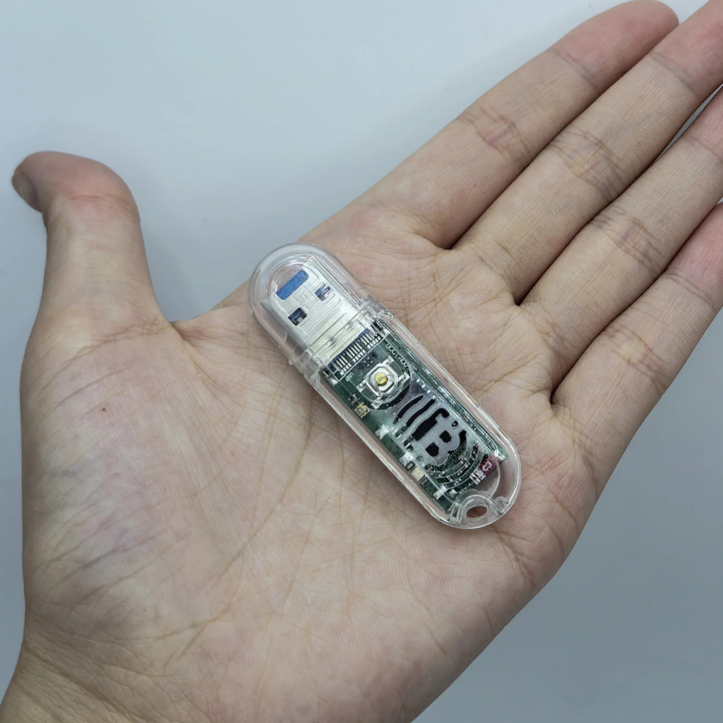 Bitcoin Miner USB Lucky Miner LV03 Crypto Solo Miner Mini 74KH/S Home  Silent USB ASIC Bitcoin Mining Machine V3 Lottery Device - AliExpress