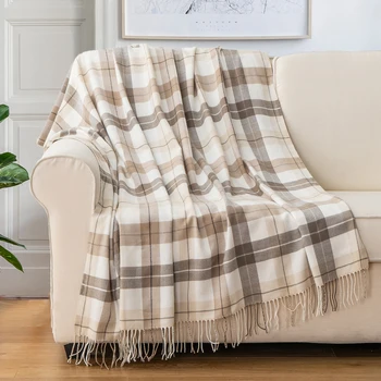 Battilo Plaid Throw Blanket for Bed Couch Green Lightweight Sofa Blanket Cashmere Blankets with Tassels Spring Throw Home Decor