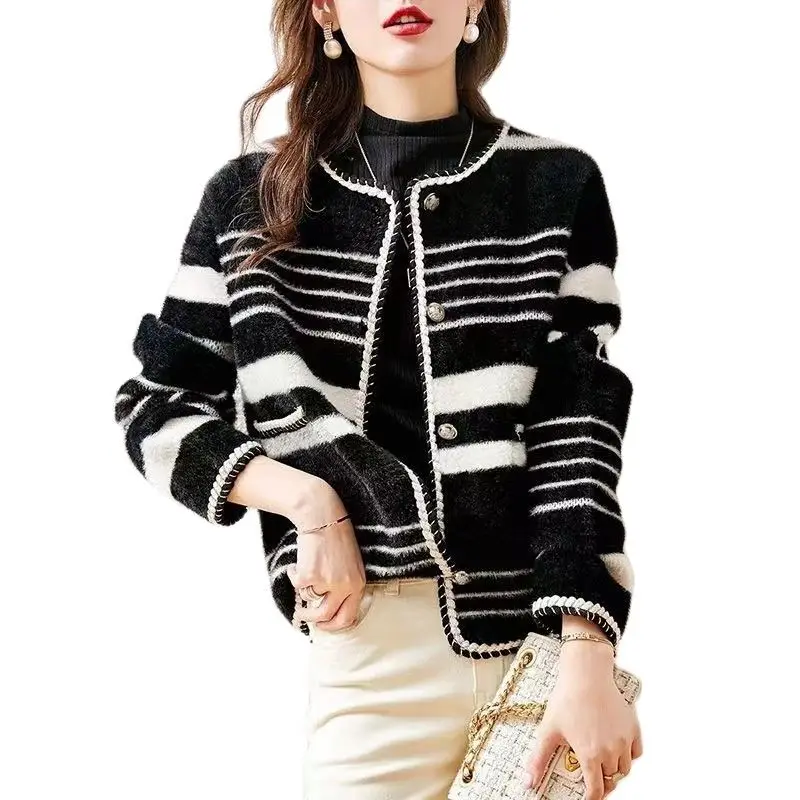 

Autumn And Winter 2022 New Fashion Simple Temperament Versatile Commuter Fleece Imitation Heavy Sweater Cardigan Coat