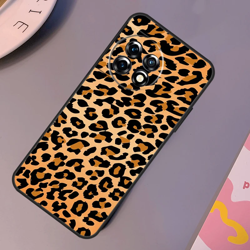 Leopard Print Black Cheetah Pattern Phone Case Cover