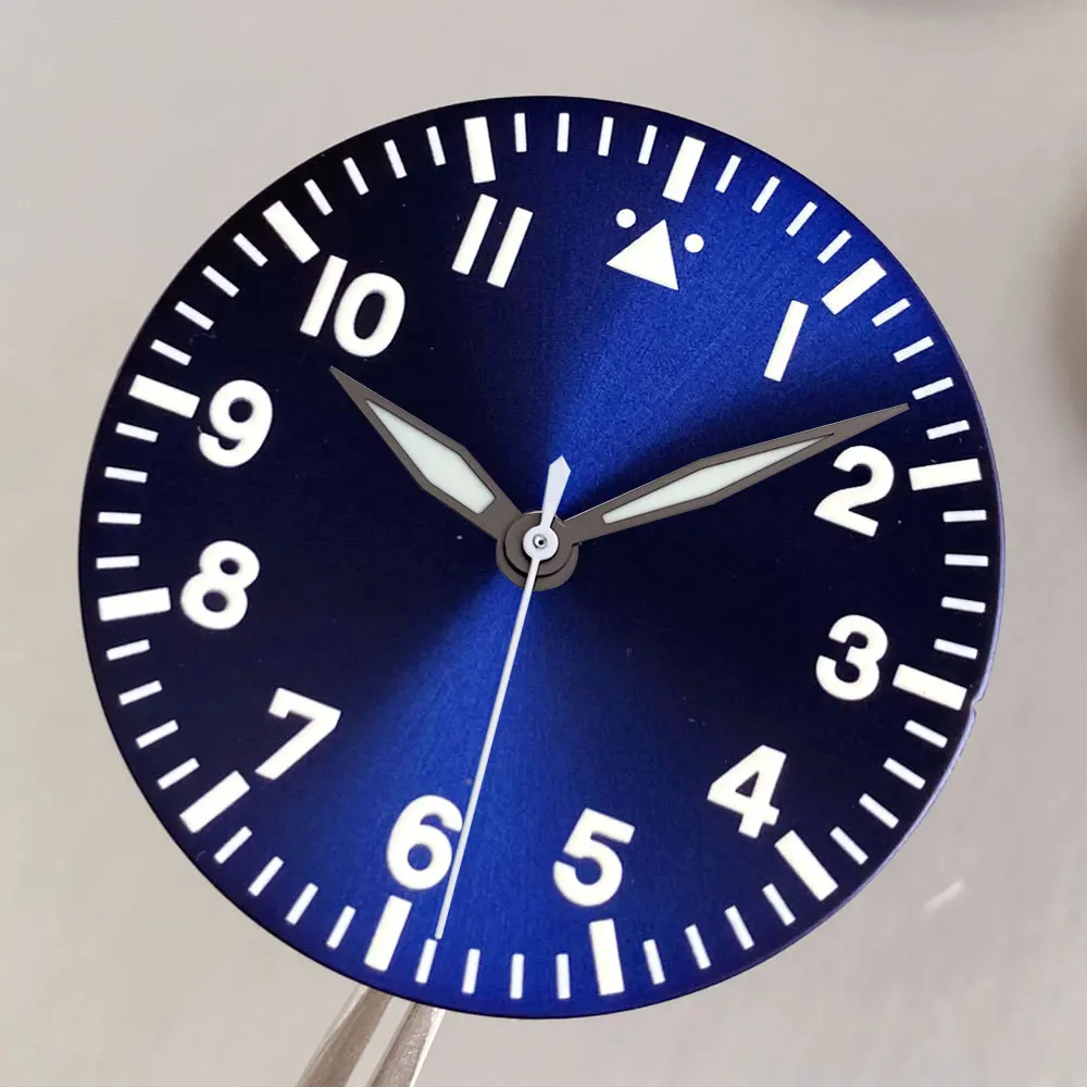 39mm Titanium Pilot Watch with Sapphire Crystal and Luminous Sunburst Dial