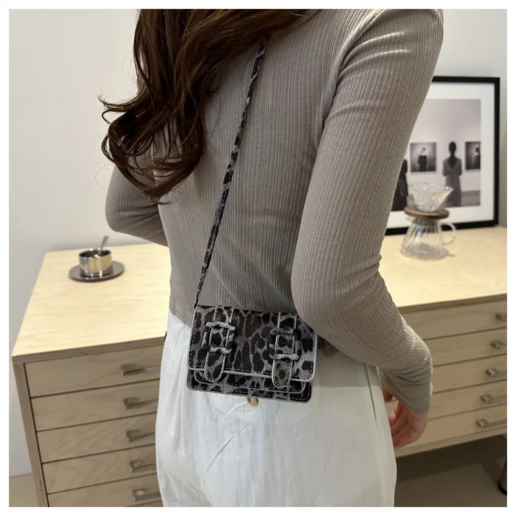 Women's Stylish Leopard Print Large Capacity Shoulder Crossbody Bag | Mini Coin Purse & Trendy Square Clutch, Casual Daily Use