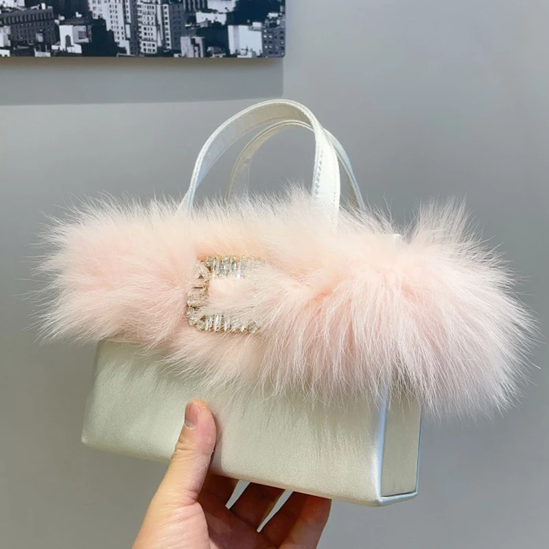 

Lady Evening Bags For Women Luxury Designer Handbags And Purses 2023 New In Satin Inlaid Imitation Diamond Feathers Trim Beaded