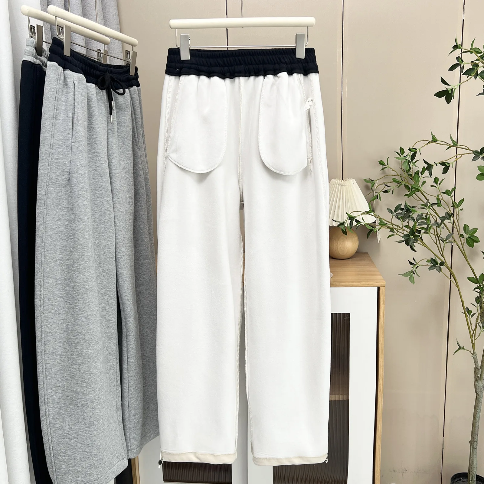 XXXXL Fashion Plus Size Women's Harem Pants New Autumn And Winter Casual And Versatile Thickened Fleece Curved Trousers 2582