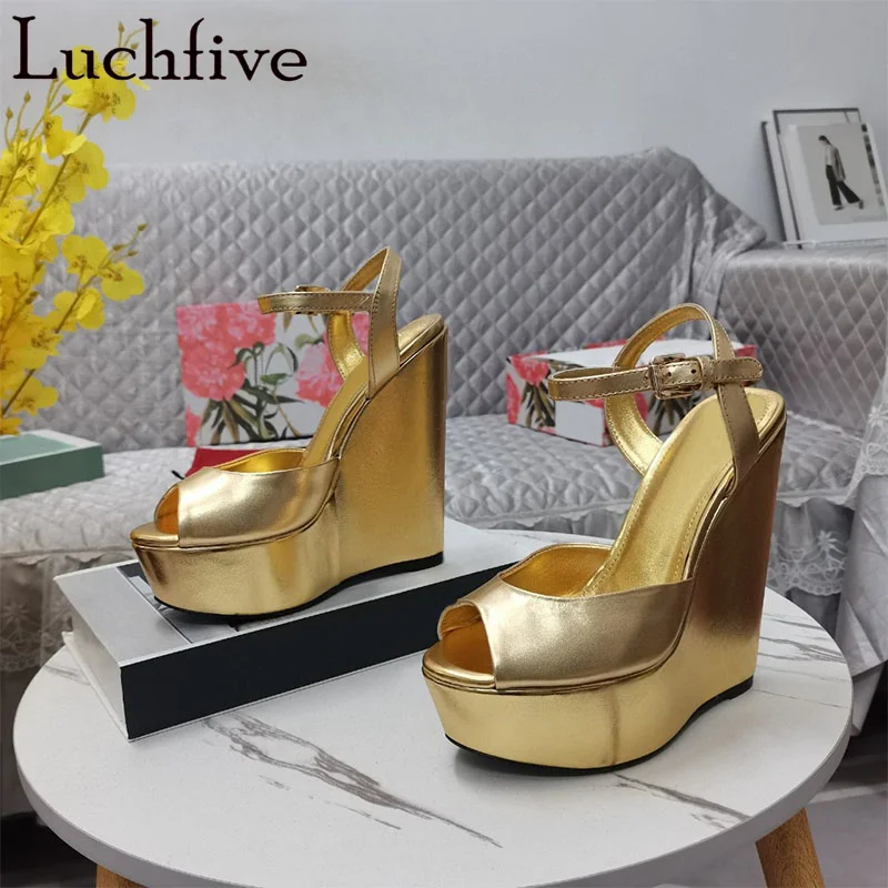 

High Quality Patent Leather Platform Wedges Heels Sandals Women Slip On Peep Toe Pumps Sexy Party Sandals Runway Ladies Shoes