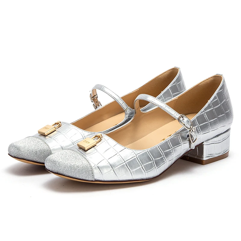 حذاء CHCH نسائي بكعب عالٍ جديد بكعب منخفض حذاء كاج...