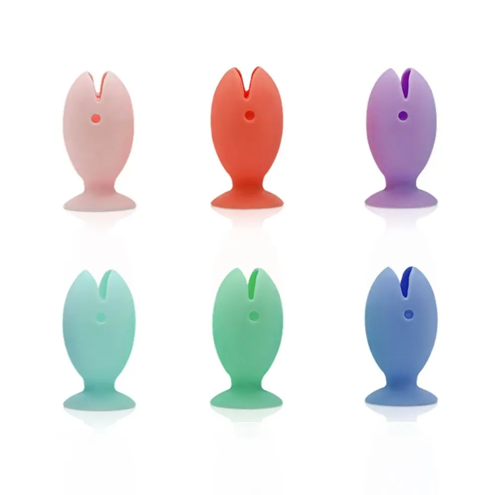 Fish Shape Portable Useful Reusable Toothbrush Bracket Toothbrush Base Holder Bathroom Storage Tool