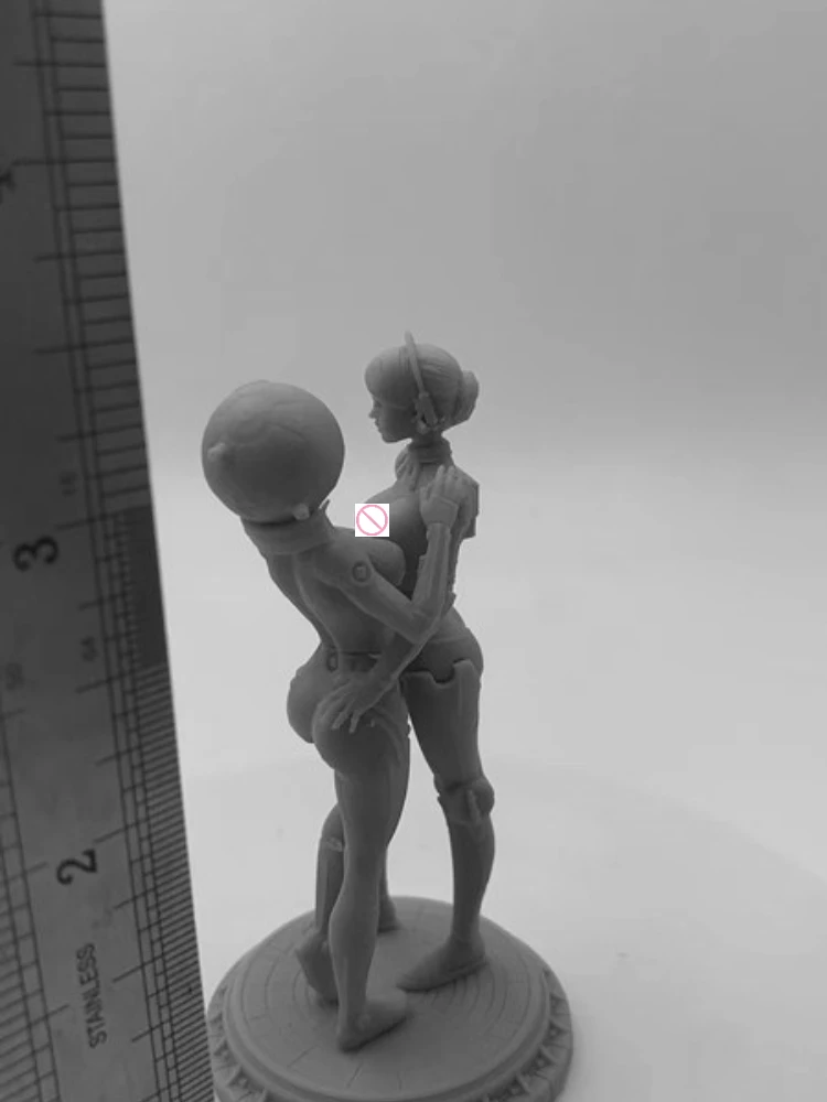 1/24 Scale 90mm Full Height Resin  GK Model Kit Sexy Beauty Movie Character C3PO and R2D2 Niang Version Unassembled Uncolored 6