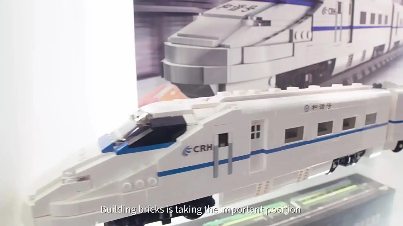 Дом на дереве леса креативная серия модель строительного блока частицы ручной