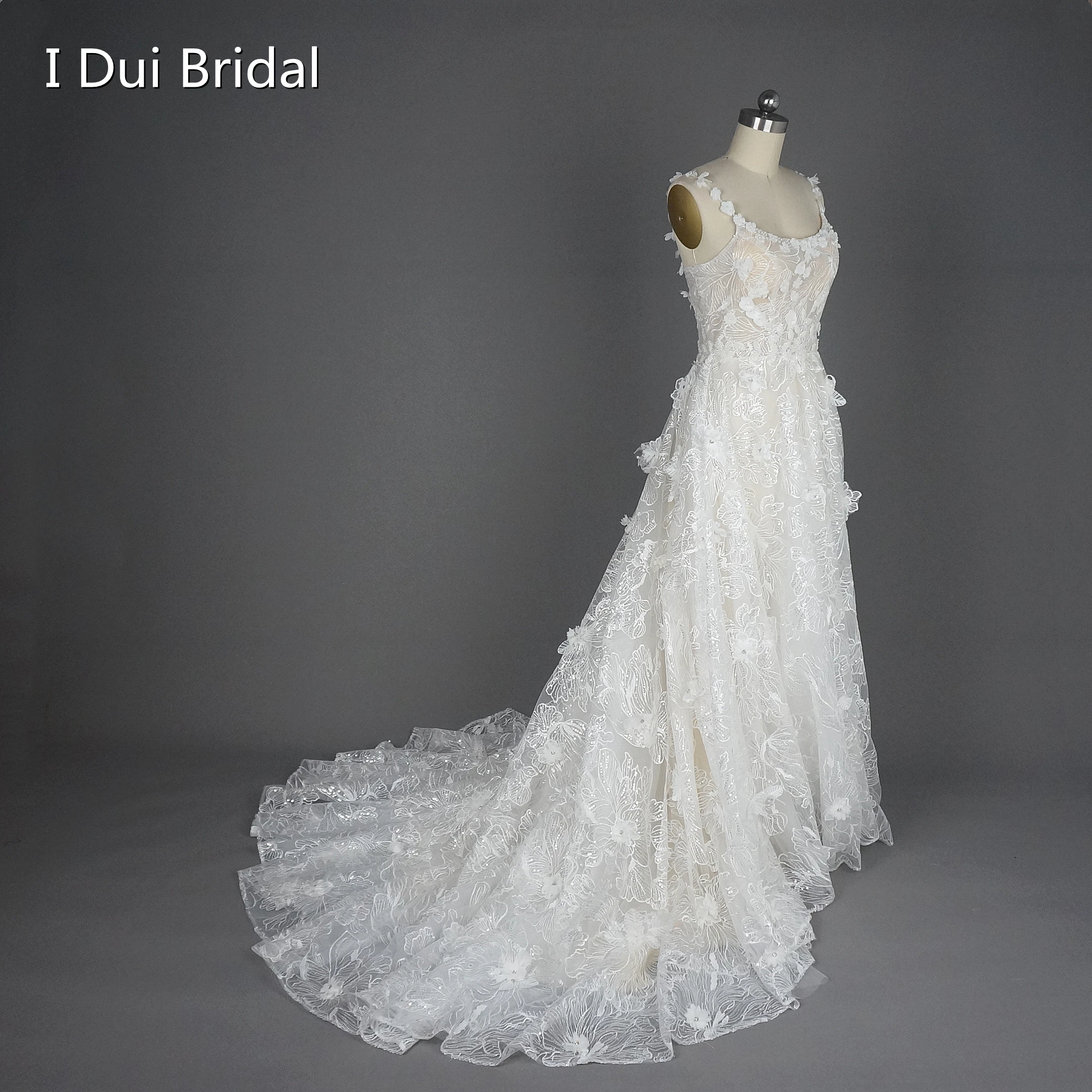 

3D Flower Lace Exclusive Wedding Dress Sequin Bridal Gown New Style
