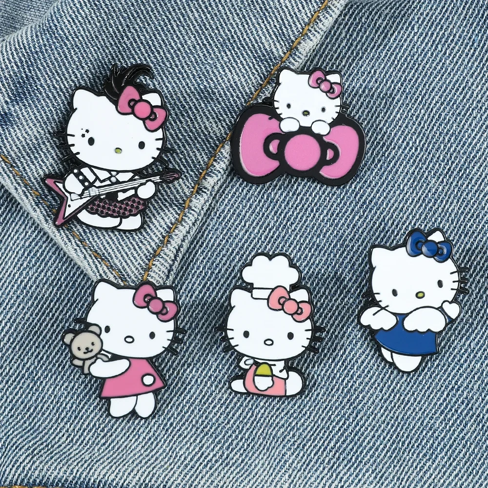

Japanese Cartoon Cute Brooch Kuromi HelloKittys Cinnamoroll Melody Emblem Jewelry Brooches for Women Anime Pin Originality
