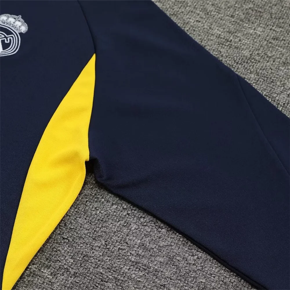 Men's Sports Set Madrid Fans Half Zipper Jacket Training wear games Jerseys Soccer Kit aldult Tops and trousers Casual Wear men soccer kit