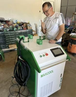 Handheld 3 In 1 Laser Welder 1500w 2000w 3000w Laser Welding Machine For Metal BWT MAX Raycus Laser Source 1