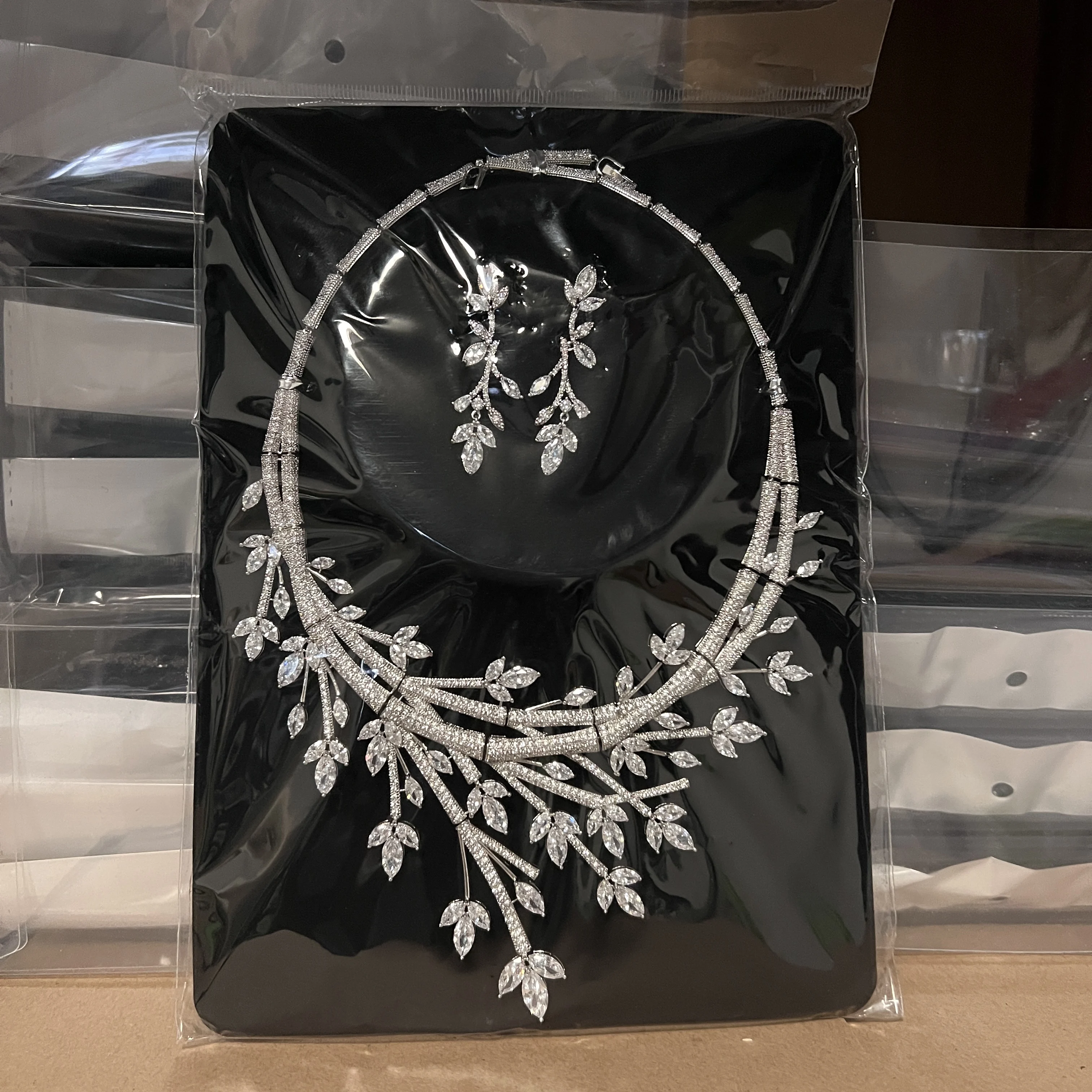 ASNORA Zirconia مجموعة مجوهرات هندية عالية الجودة...