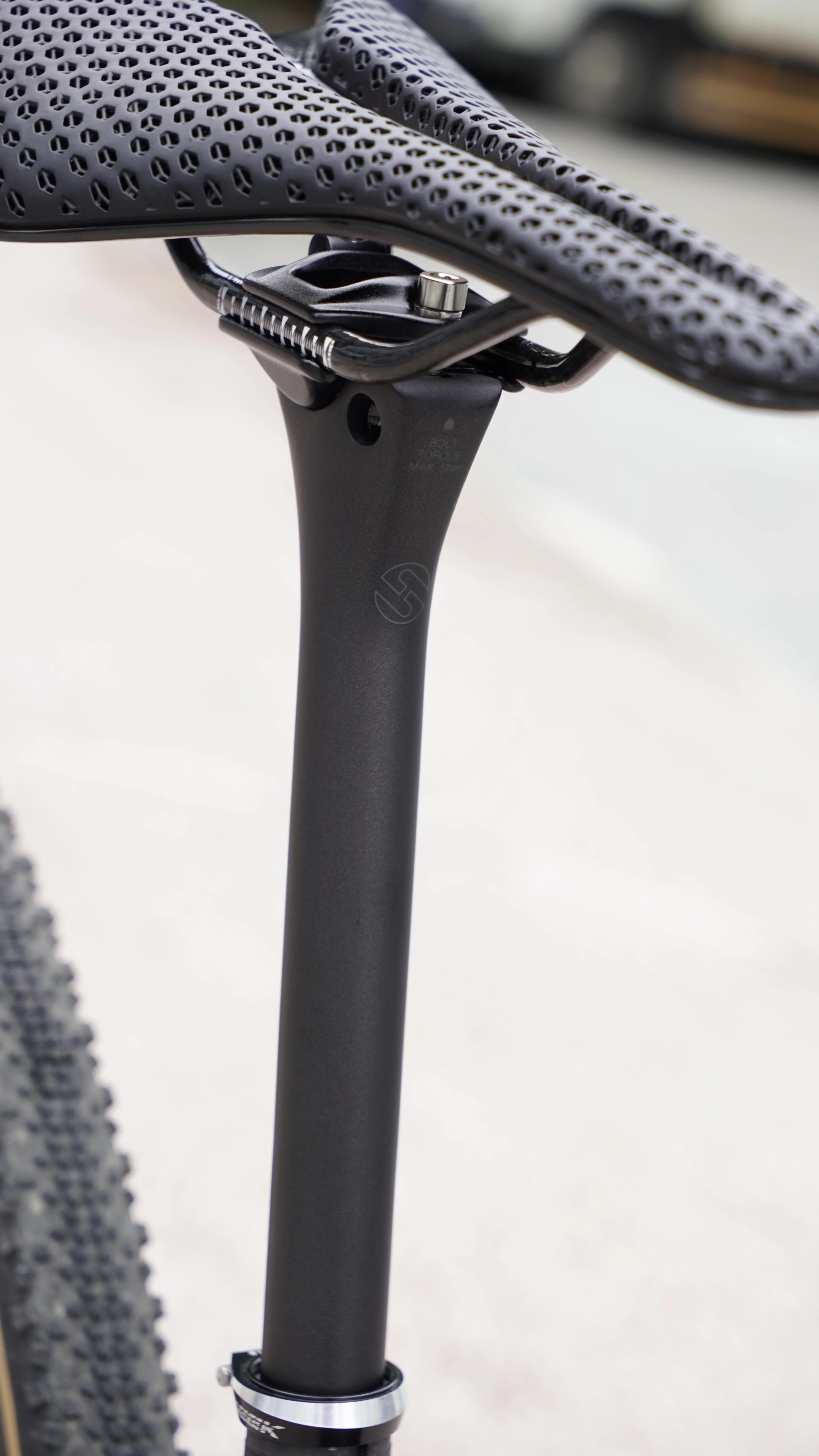 TOSEEK C70 Carbon-Sattelstütze Leichtgewicht 27,2 31,6mm Länge 350/400mm Matt Schwarz MTB Rennrad Sattelstütze Fahrradteile – Detail 17