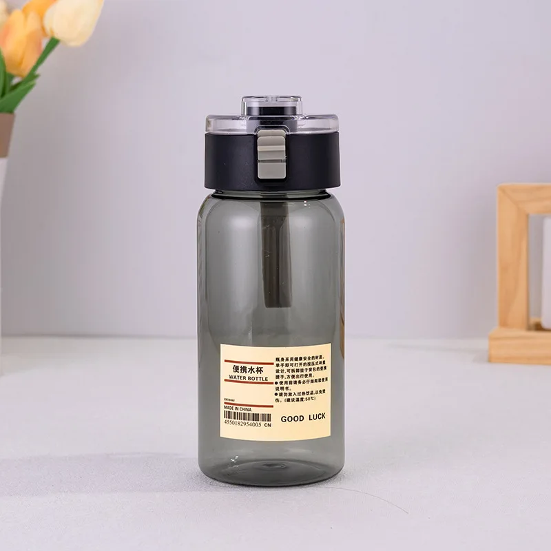 Portable Transparent Kawaii Water Bottle - Stylish and Functional