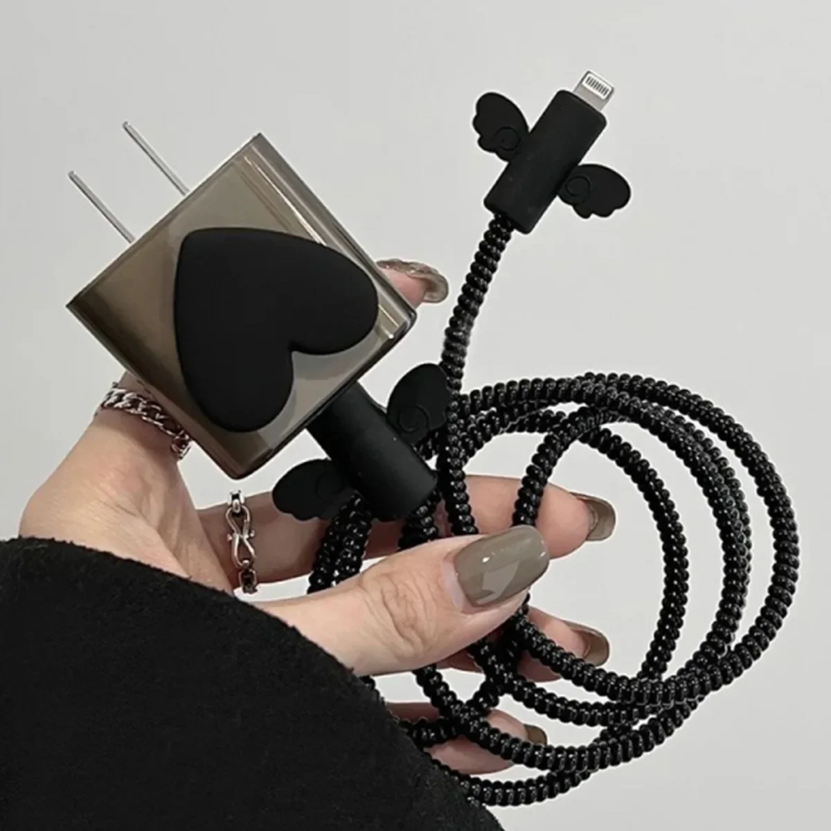 Schwarz Liebe Bogen 5 teile/satz Lade Daten Kabel Protector Wickler Zubehör Für iPhone 18/20 watt Ladegerät Schutzhülle – Detail 2