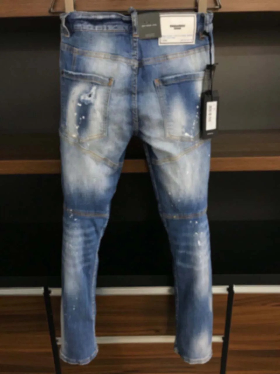 2024 Autumn/Winter New D2 Jeans for Men's Trendy Men's Washed and Worn Hole Patches Embroidered 3D Cutting Small Feet Blue