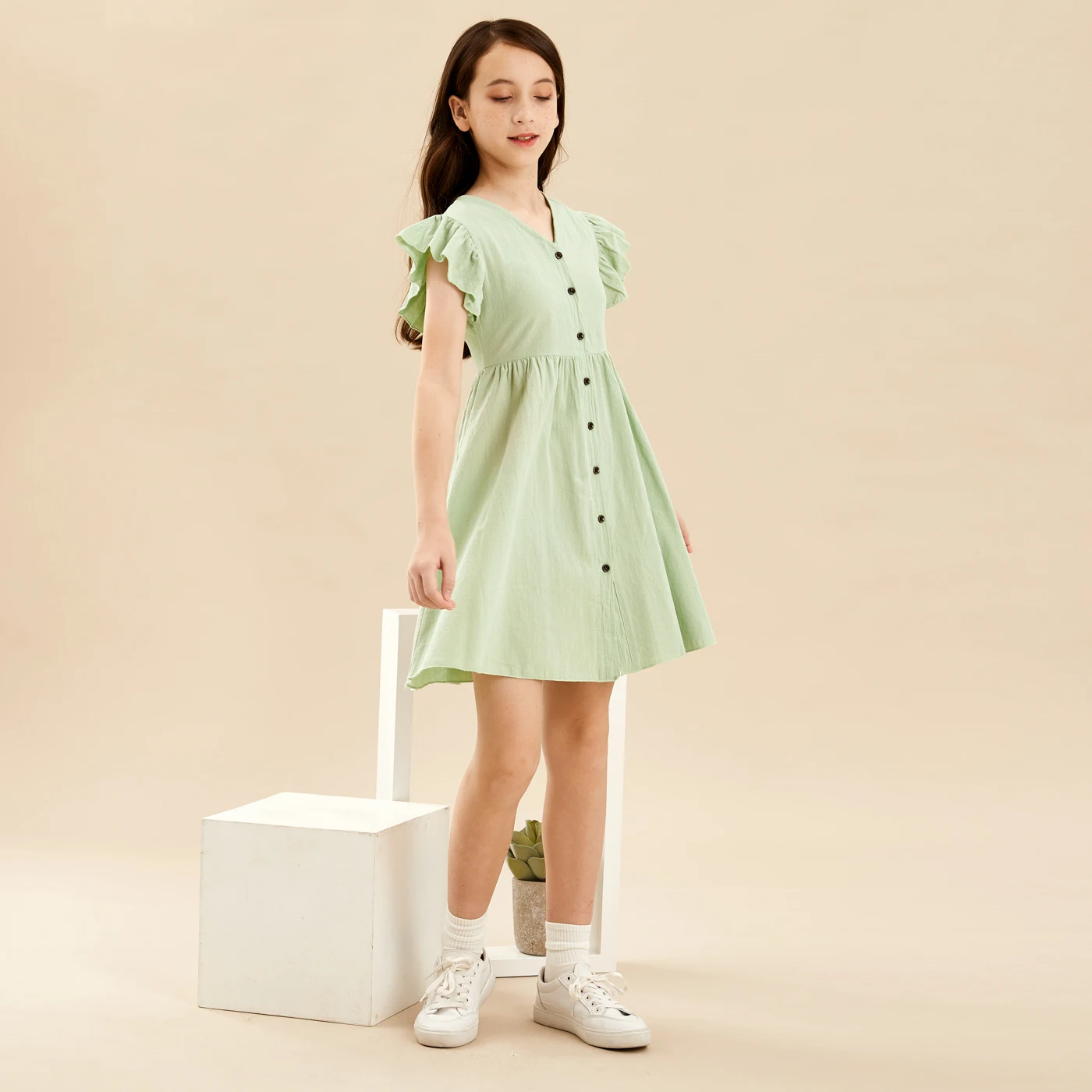 New Summer Beautiful Kid Girl Ruffle-sleeve Solid Dress | Unilovers