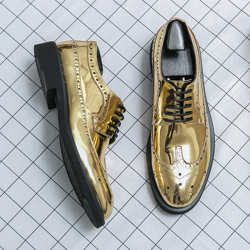 

WAERTA New In Gold Brogue Shoes For Men Wedding Lace-up Spring Autumn Large Size 38-46 Handmade Men Shoes Men Marry Dress Shoes