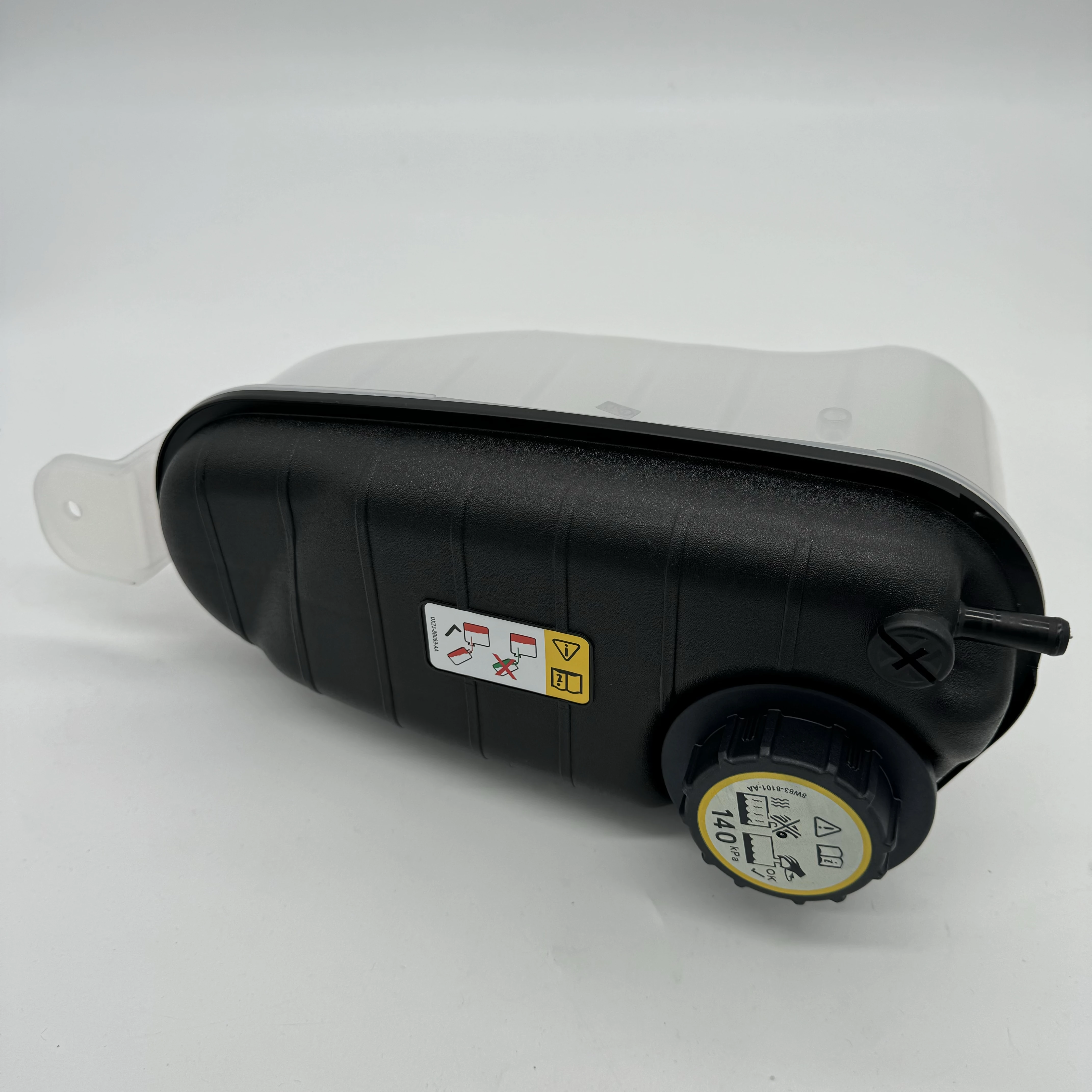 Auto Part Coolant Expansion Tank For Jaguar F Type Couple Expansion Tank C2P25607