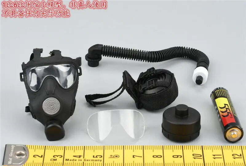 

DAMTOYS DAM 78092 1/6 Scale Russian Machine Gunner Gas Mask Model for 12"