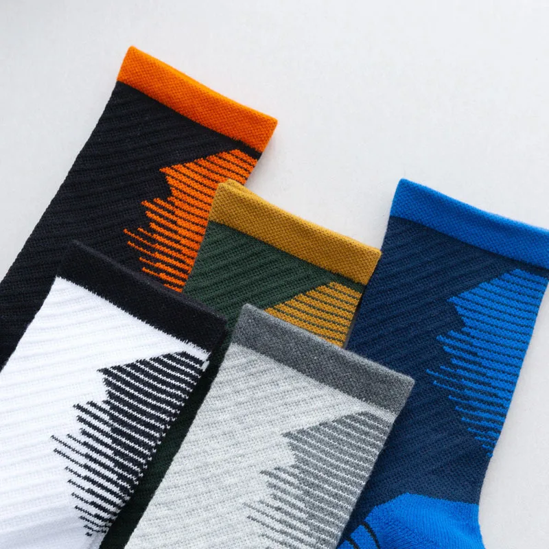 Men Basketball Socks Thickened Cushioned Towel Middle Tube Sweat-absorbing Non-Slip Outdoor Sports Compression Running Socks