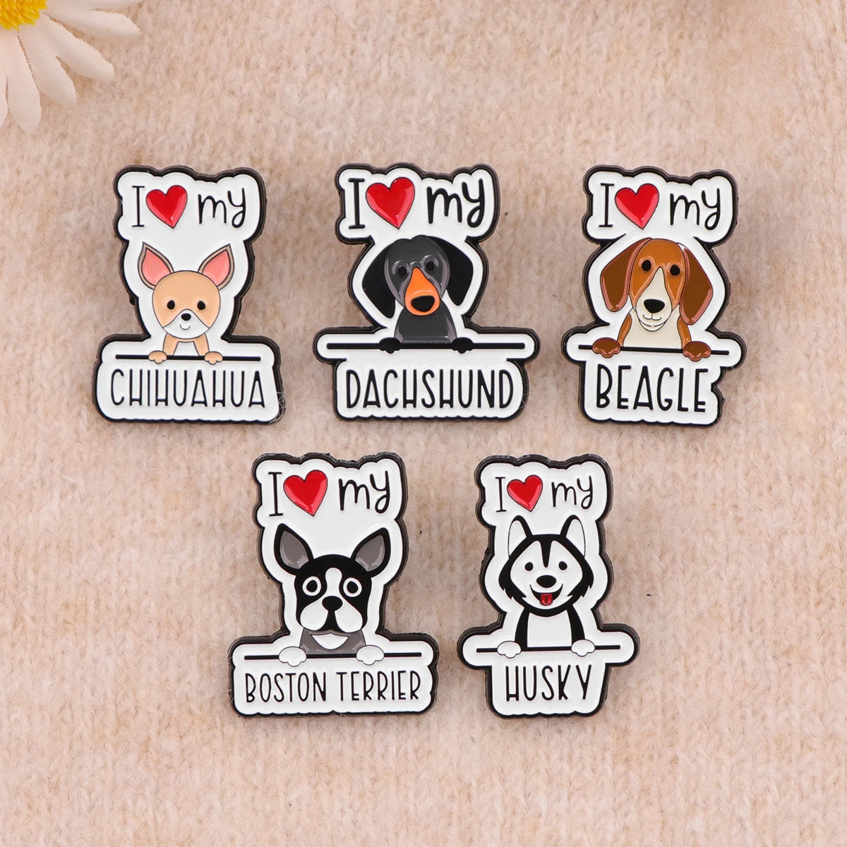 Chihuahua Enamel Pin - Cute Animal Brooch for Backpacks and Clothes Gifts