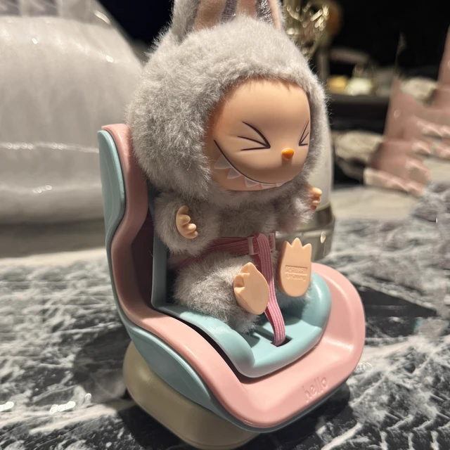 Doll Car Seat for Labubu 15/17cm with Air Vent Clip Desktop