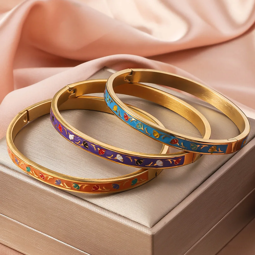 Exquisite Stainless Steel Women's Bangle Bracelet, Light Luxury