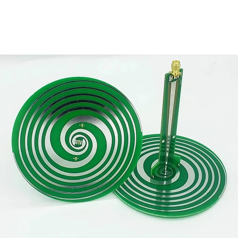 Antenne Spirale Ultra-large Bande 900MHz-1GHz FPV LHCP/RHCP SMA