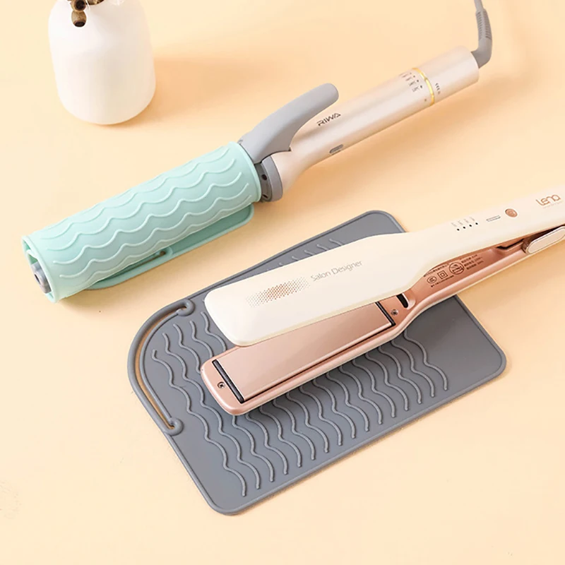 

Silicone Mat Portable Hair Straightener / Curling Iron Wrap Storage Heat Pad Hair Styling Equipment Accessories